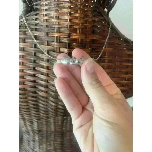 Silver U Shape Necklace With Grayish Blue Stones silver tone Chain - Picture 5 of 6